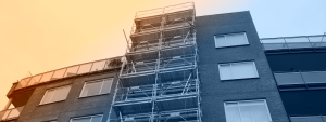 Eerste project met nieuwe Comabi R200 gevelsteiger