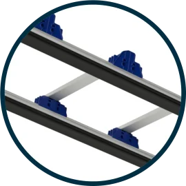 Brede kunststof stootstrips bij Skyworks dakladder Brede kunststof stootstrips bij Skyworks dakladder