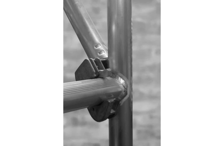Leuning 305 Sky-Secure