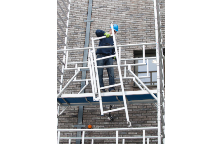 Leuning 305 Sky-Secure