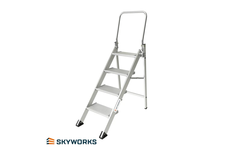 Werkplatform 4 treden Confort