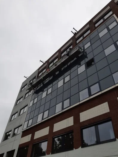 Hangbruginstallatie gevelonderhoud